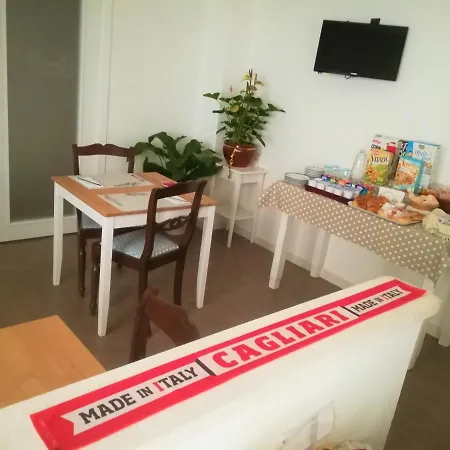 Bed & Breakfast B-karalis *