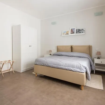 Bed & Breakfast B-karalis